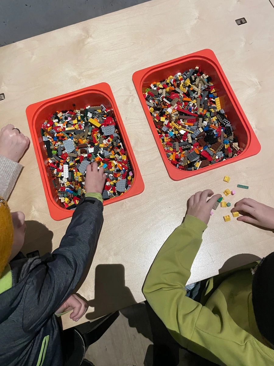 You are currently viewing Kreatywność przedsiębiorcy a kreatywność dziecka – czy można je porównać?